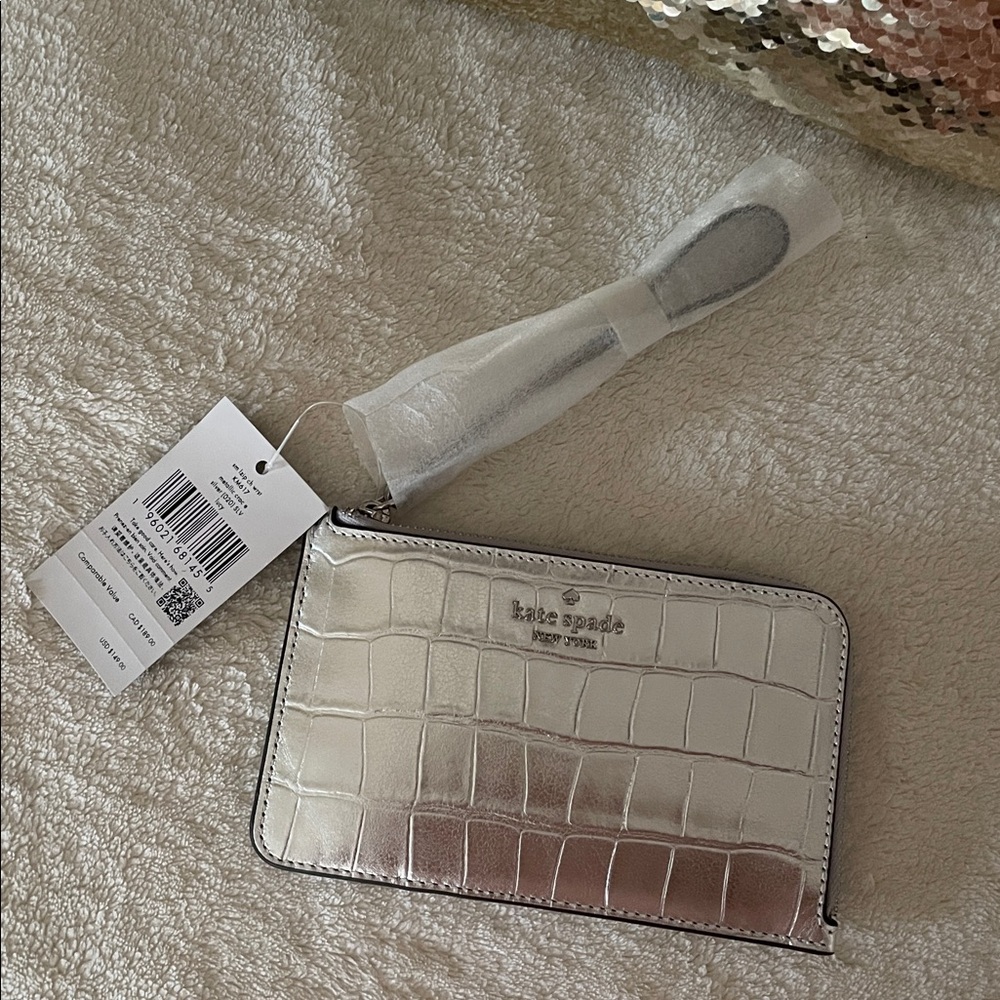 NWT.$149 Kate Spade Lucy Silver Croc Embossed Leather Card Holder Wristlet